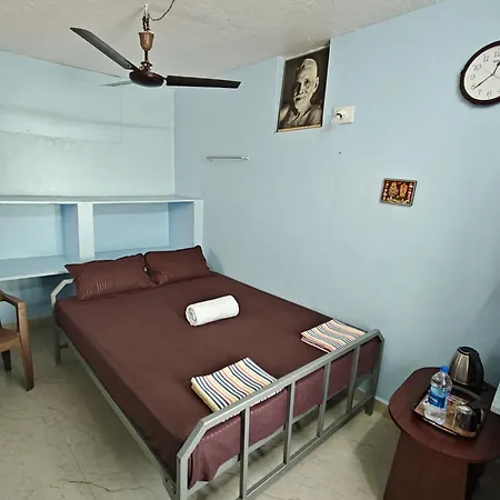 Aalaya Homestay Tiruvannamalai Exterior photo