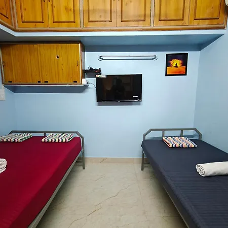 Aalaya Homestay Tiruvannamalai Exterior photo