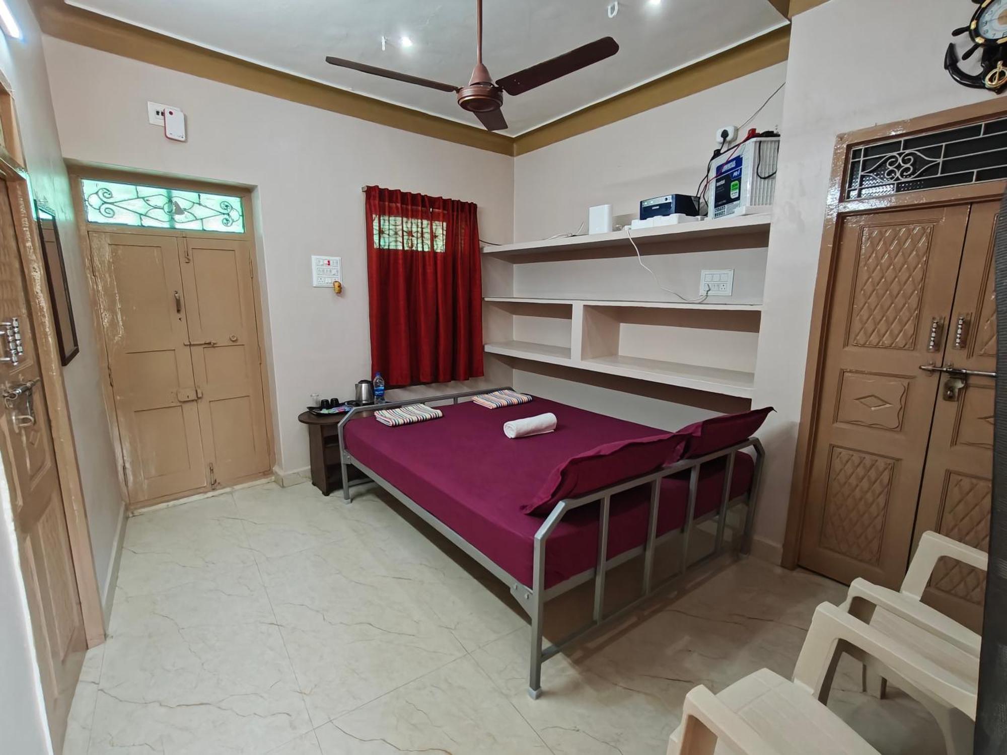 Aalaya Homestay *